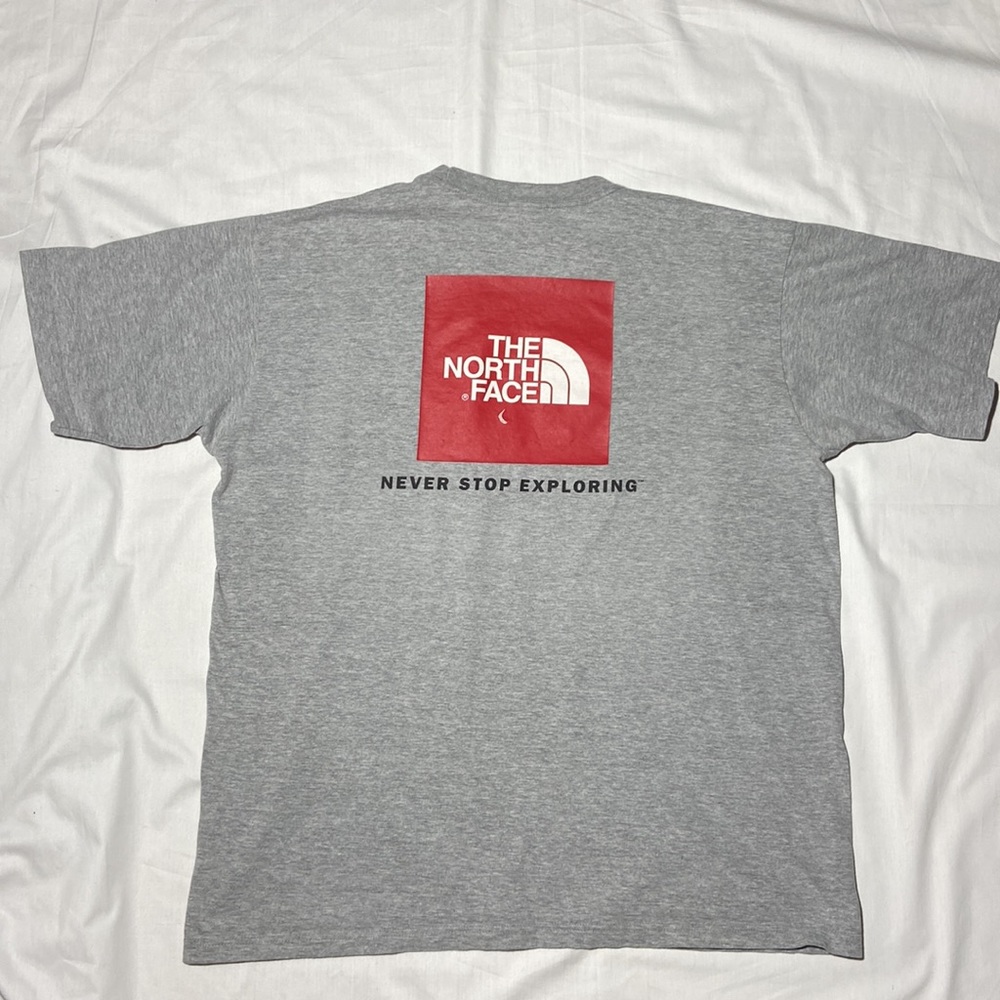The North Face Gray With Red Logo Shirt. Large. - Picture 4 of 10